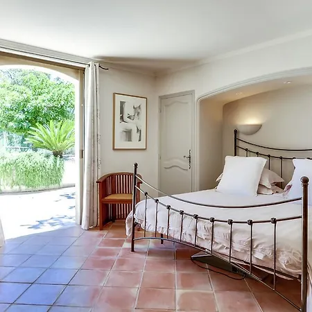 2 Villa